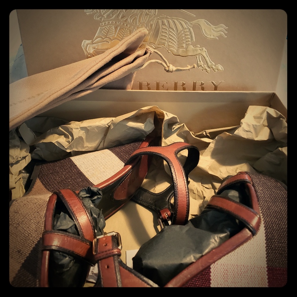 Burberry wedge heels